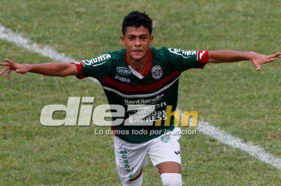 Cristian Calix marca uno de los goles al la Real Sociedad en donde su equipo marathon gana 2-0 en el Yankel Rosethal 2017.