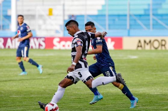 Jonathan Rougier se convierte en héroe y Motagua logra la clasificación a las semifinales de la Concacaf League