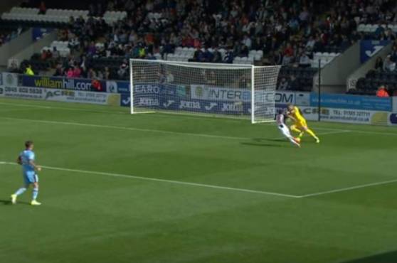 La terrible escena del portero inglés que le costó una derrota a su equipo.