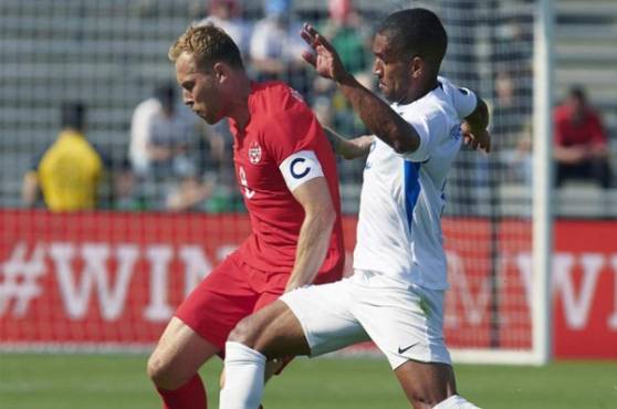 Canadá está venciendo a Martinica en su debut en la Copa Oro.