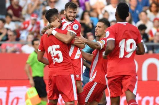 Choco Lozano inicia como titular con el Girona por la salvación.