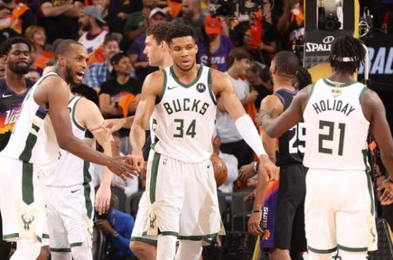 La competencia de baloncesto más competitiva y emocionante del mundo abre sus puertas a mediados de octubre, en donde muchos equipos buscarán el tan anhelado trofeo.