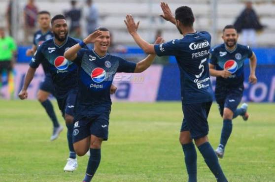 Kevin López celebra su primer ante Platense. Fotos Johny Magallanes y Ronald Aceituno