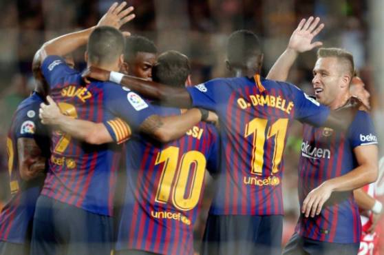 Barcelona juega ante el Girona en el Camp Nou por La Liga de España.