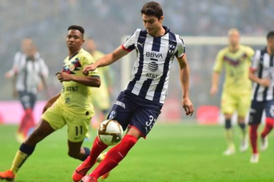 Rayados de Monterrey y América están empatando por la ida de la final en México.