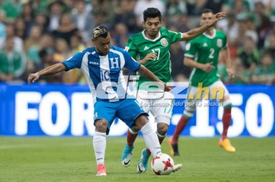 Honduras está igualando sin goles con México en el estadio Azteca. Foto Imago7