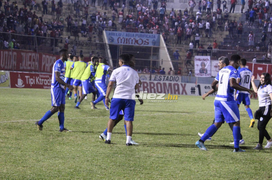 ¿Se va? Salomón Nazar, tras ganar el clásico ceibeño: “Vine a petición de los jugadores a cerrar este torneo”