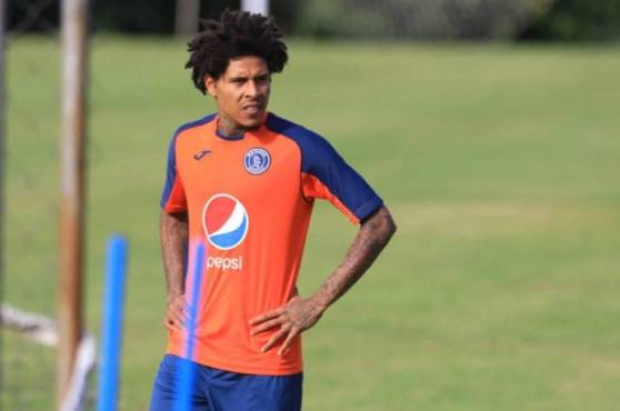 Fue por mucho tiempo líder de la defensa del Motagua, hasta que salió a Costa Rica.