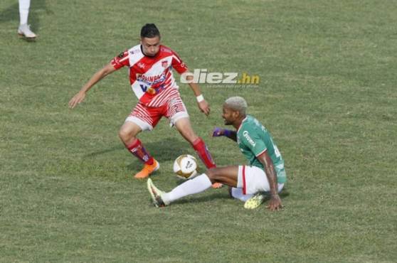 Marathón y Vida se están midiendo en el Yankel Rosenthal. Fotos: Neptalí Romero.