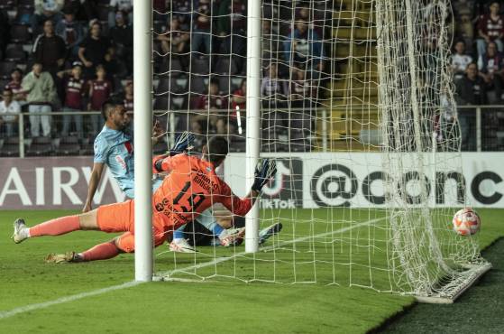 ¡Goleada y humillación! Saprissa firma la visa de regreso de Motagua y los ticos se citan en Champions de Concacaf