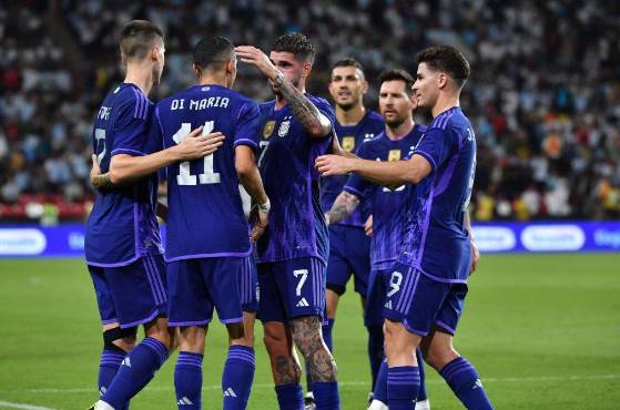 Con un Messi inspirado, Argentina humilló a Emiratos Árabes Unidos y ya piensa en el Mundial de Qatar 2022