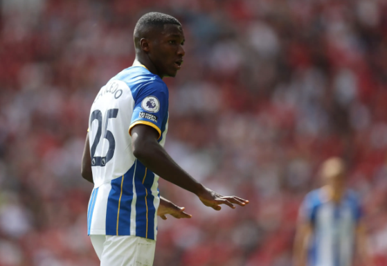 Se fue del Barcelona para jugar en el PSG y Mbappé paraliza el mercado de fichajes; la oferta de 15 millones por ‘Dibu’ Martínez