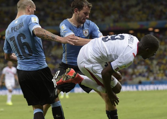 Los ticos celebran a lo grande su espectacular debut