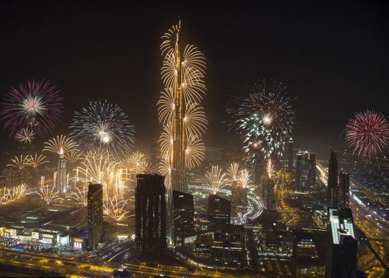 FOTOS: Lujoso hotel de Dubai quedó devastado tras incendio