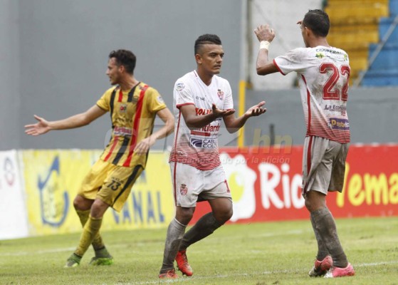 CURIOSAS: Lágrimas, frustración y el noble gesto del Real Sociedad en el Morazán