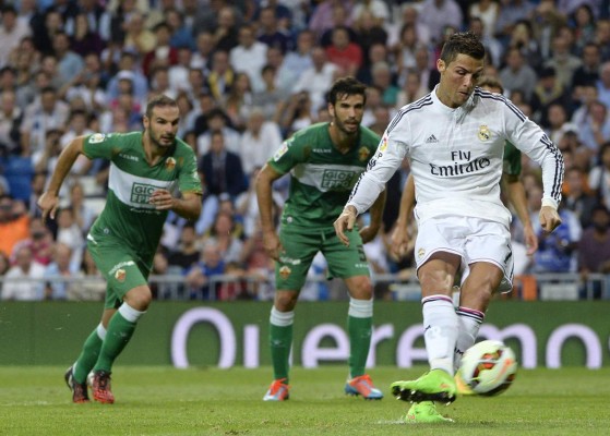 Real Madrid le da una Manita al Elche goleó (5-1)