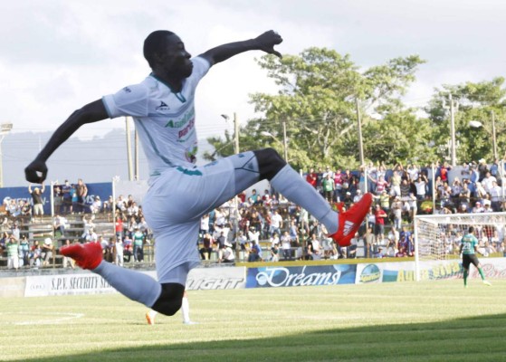 RUMORES Y FICHAJES: Real España prepara dos bombas y Marathón perdería dos figuras