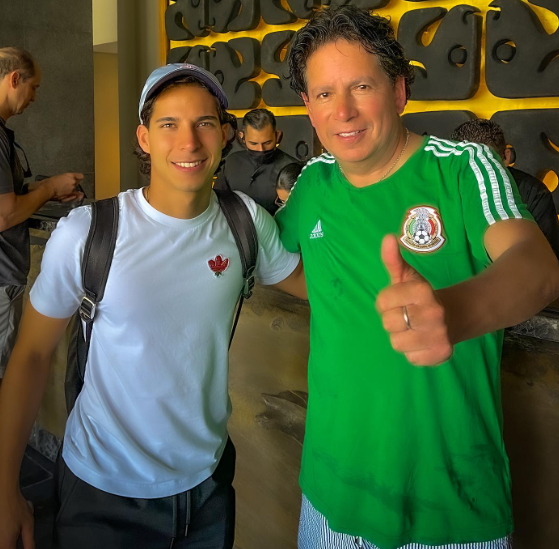 ¿Caramelo a la cárcel? El insólito motivo por el que este famoso aficionado mexicano iría a prisión