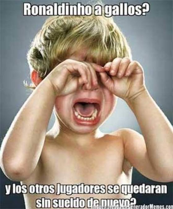 Memes de Ronaldinho por su llegada al Querétaro de México