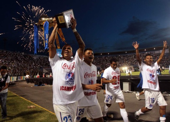 FOTOS: El álbum de los últimos 10 clásicos Olimpia-Motagua