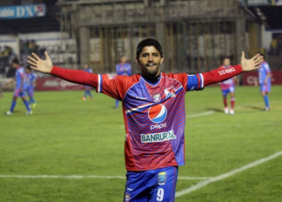 RUMORES Y FICHAJES: ¿Ronald Matarrita cedido al Manchester City?