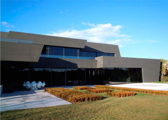 ¡Lujosa mansión! Eden Hazard compra casa a Alejandro Sanz en Madrid