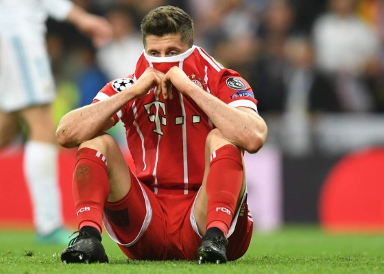 No se vio por TV: El gran gesto del Real Madrid con los jugadores del Bayern; CR7 fue a buscar a Benzema