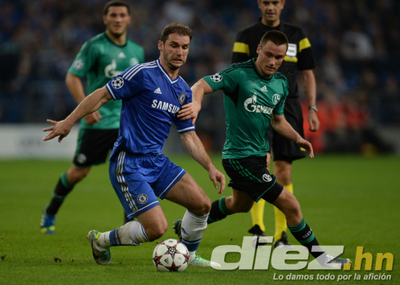 Schalke 04 vs Chelsea FC en UEFA Champions League.