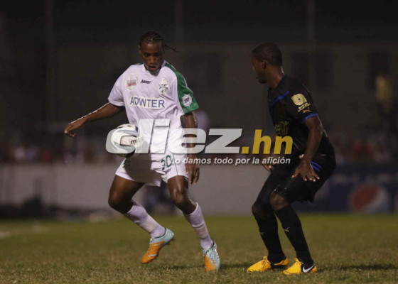 Platense y Olimpia empataron en el partido de ida de las semifinales