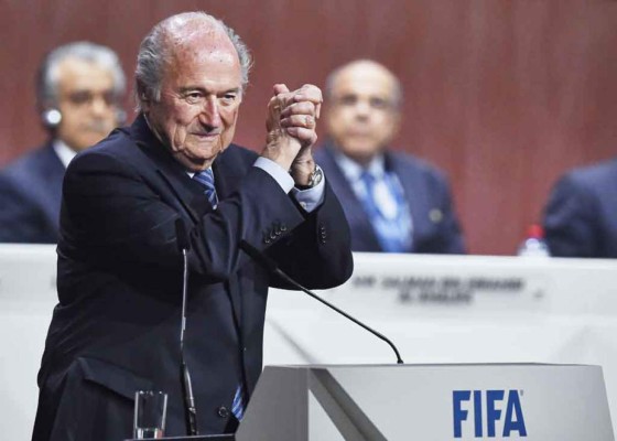 Joseph Blatter reelegido como presidente de la FIFA