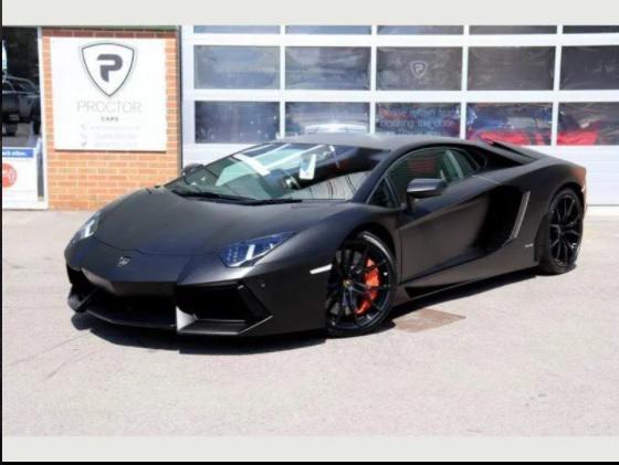 El “Kun” Agüero pone a la venta la que considera su compra más inútil: “Tiene telarañas y todo”