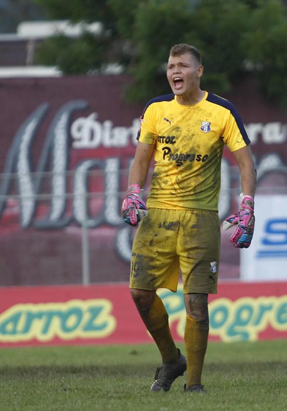 ¿Qué se hicieron? 30 futbolistas hondureños que se retiraron y quizá no te diste cuenta
