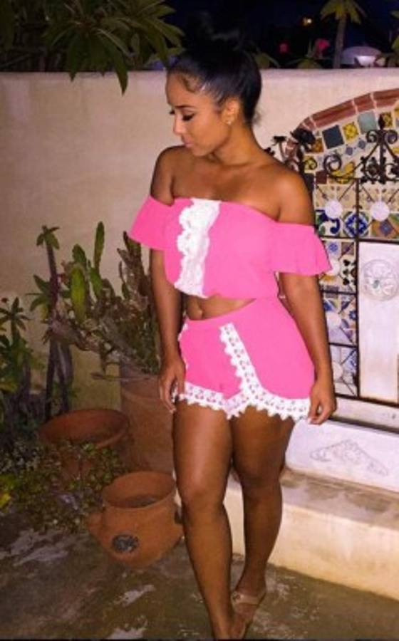 La enfermera más sexi del mundo es aficionada al béisbol y la NFL