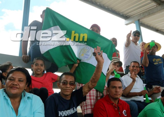 Ambiente festivo en Juticalpa en la final de Ascenso