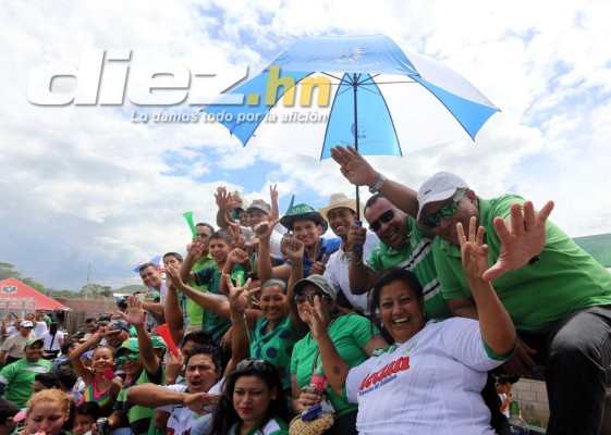 Ambiente festivo en Juticalpa en la final de Ascenso