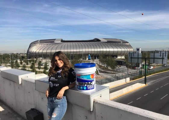 Pamela Longoria, la mexicana del clima aficionada al Monterrey que está en Costa Rica