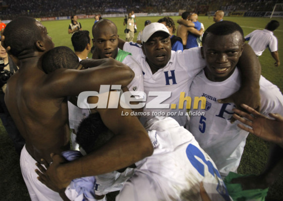 Imágenes de la celebración a Sudáfrica en El Salvador.