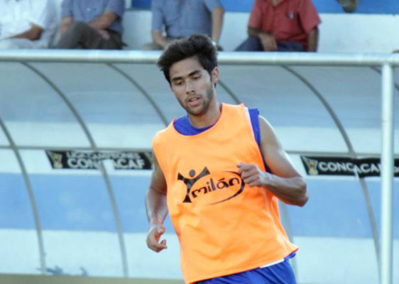 Futbolista mexicano atropella y mata a un niño