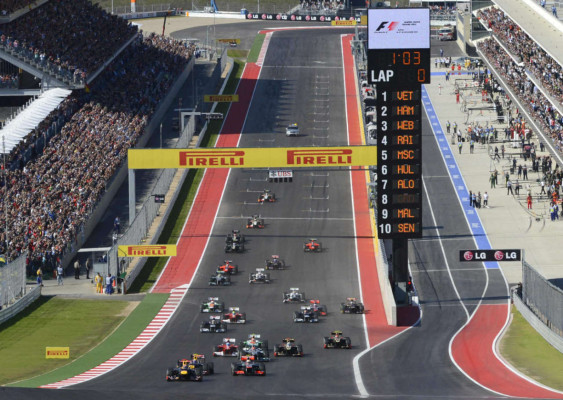 Hamilton ganó en EE.UU., y el campeón de la F1 se conocerá en Brasil.