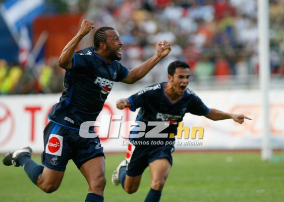 Imágenes de las últimas finales entre Olimpia y Motagua