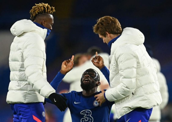 No se vio en TV: Hazard 'celebra' con el Chelsea y las imágenes de dolor y tristeza en el Real Madrid