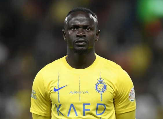 Di María dio un giro radical y la bomba de Balotelli; futbolista deja el Manchester City y el anuncio de Lunin