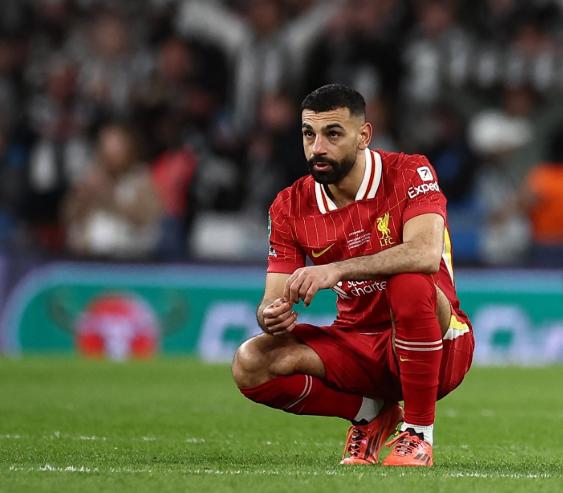 Así se festeja un título después de 70 años: los héroes del Newcastle y jugadores del Liverpool destrozados