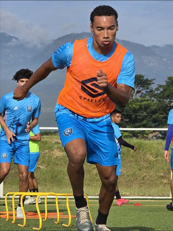 EL MERCADO: Real España abrió la chequera, barrida en Motagua, Olancho FC pone en jaque a los grandes y Olimpia hace anuncios