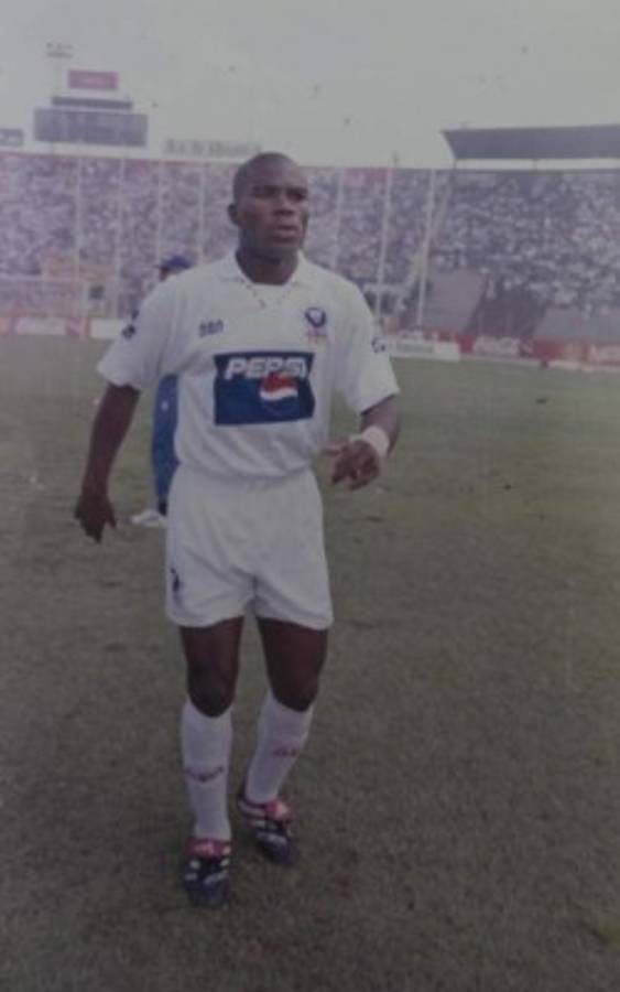 El 11 ideal del clásico capitalino de los últimos 25 años