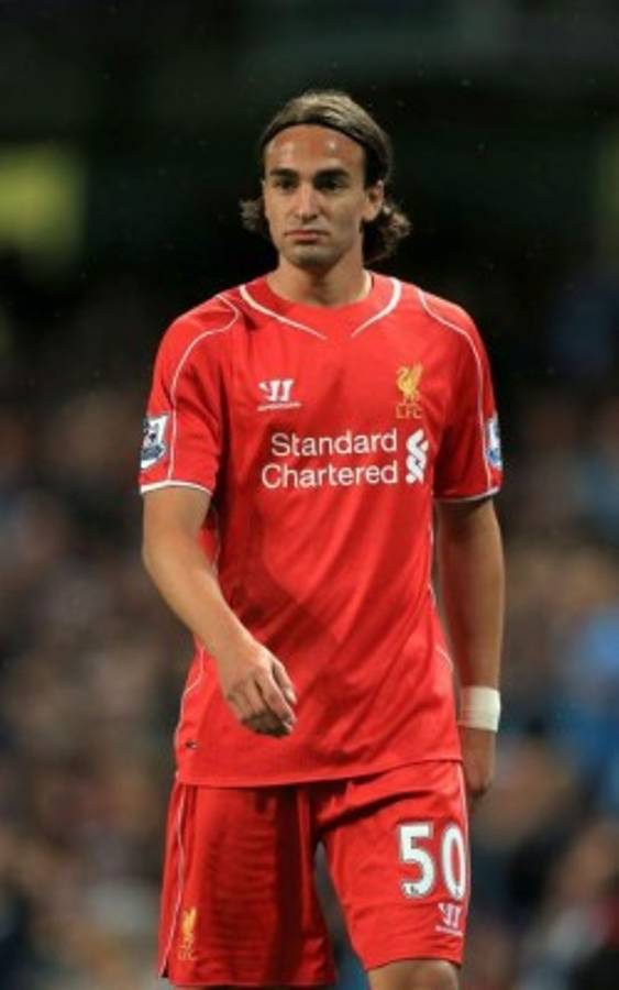 BOMBAS: El crack que se ofrece al Real Madrid; Los tres fichajes que prepara el Barcelona