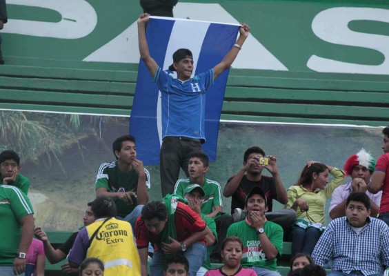 Ambiente Honduras vrs México en partido amistoso