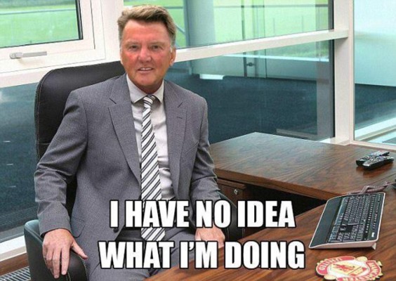 Van Gaal es víctima de memes a la espera de oficializar su adiós de Manchester United