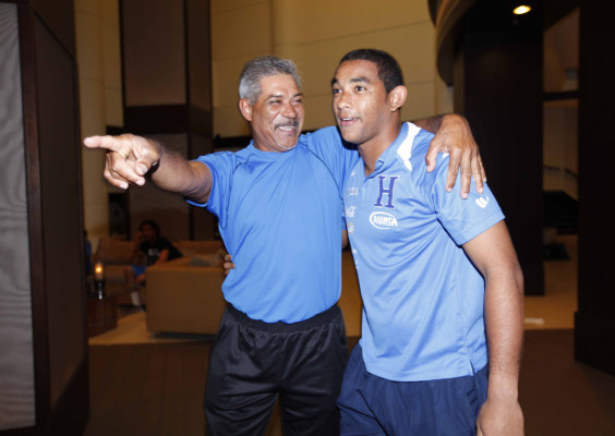 La llegado de los legionarios a la concentración en Miami.