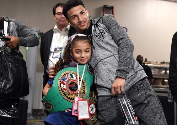 Lo que no se vio: La llegada de Teófimo López, tremendos golpes y la celebración